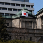USD/JPY signal: forecast as a death cross forms ahead of key US, Japan macro data